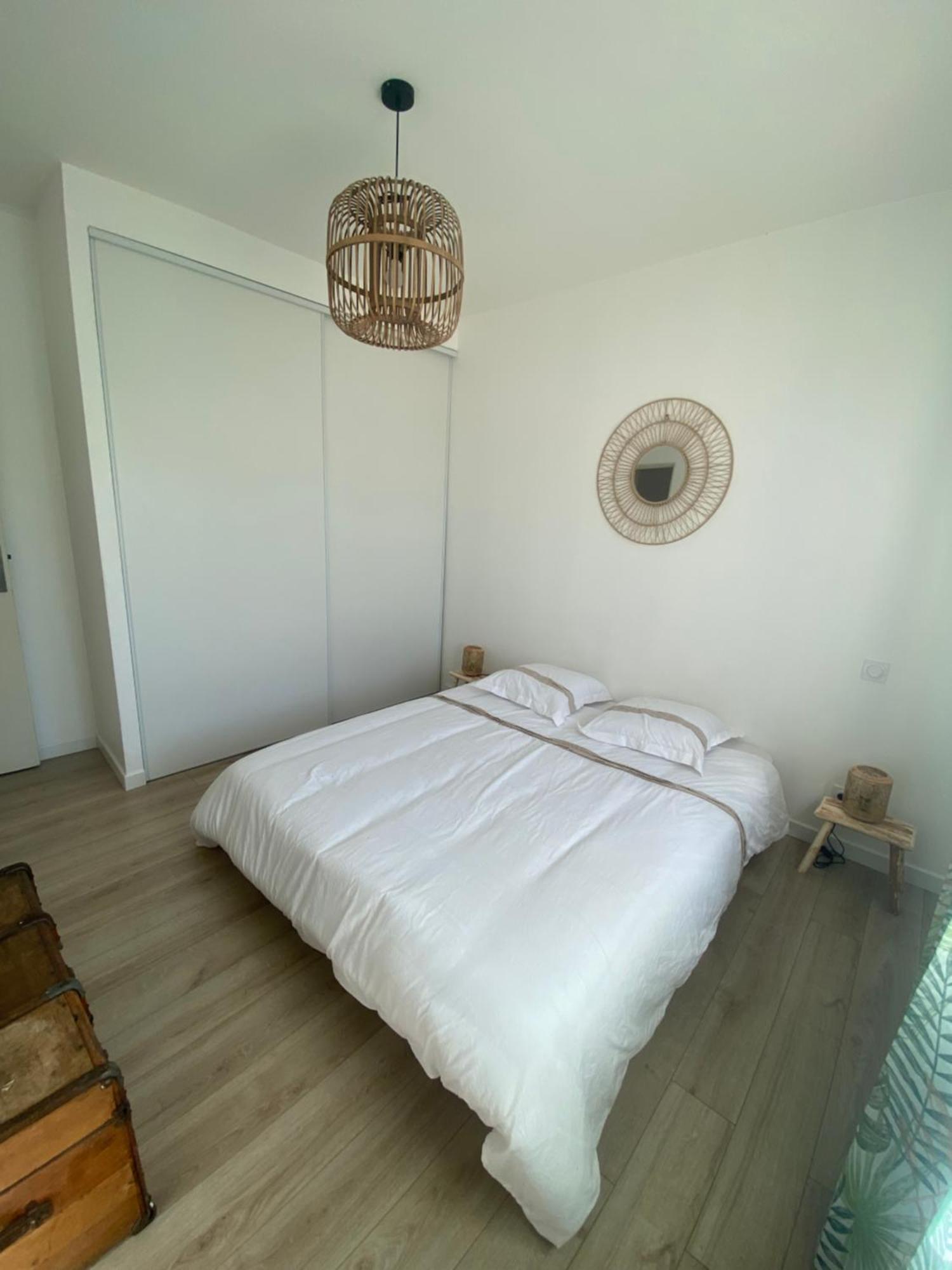 Au Bord De La Camargue Apartment Aubord Exterior foto